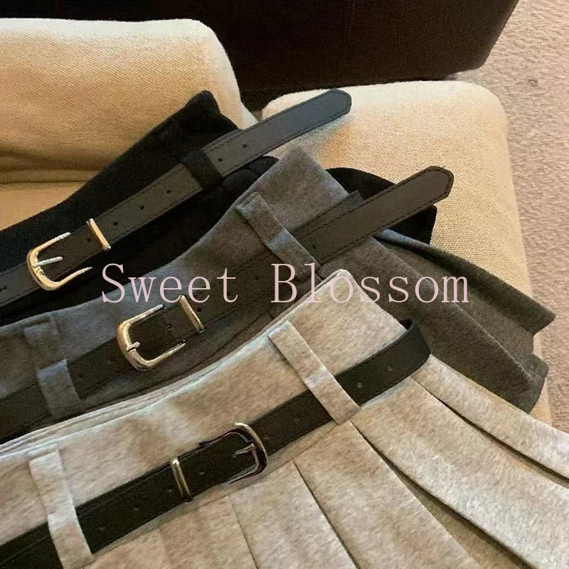 Y2K Preppy Style Solid Pleated Skirts Korean Fashion Casual Mini Skirts New Design Chic High Waist Streetwear Slim Clothing 2025