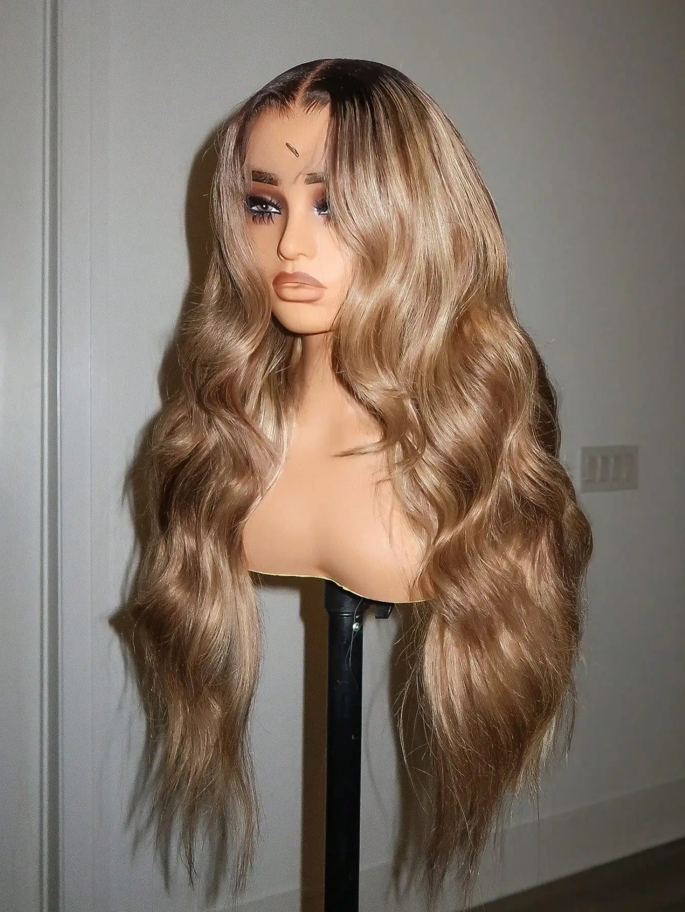 Honey Blonde Highlight Body Wave Lace Front Wig for Women