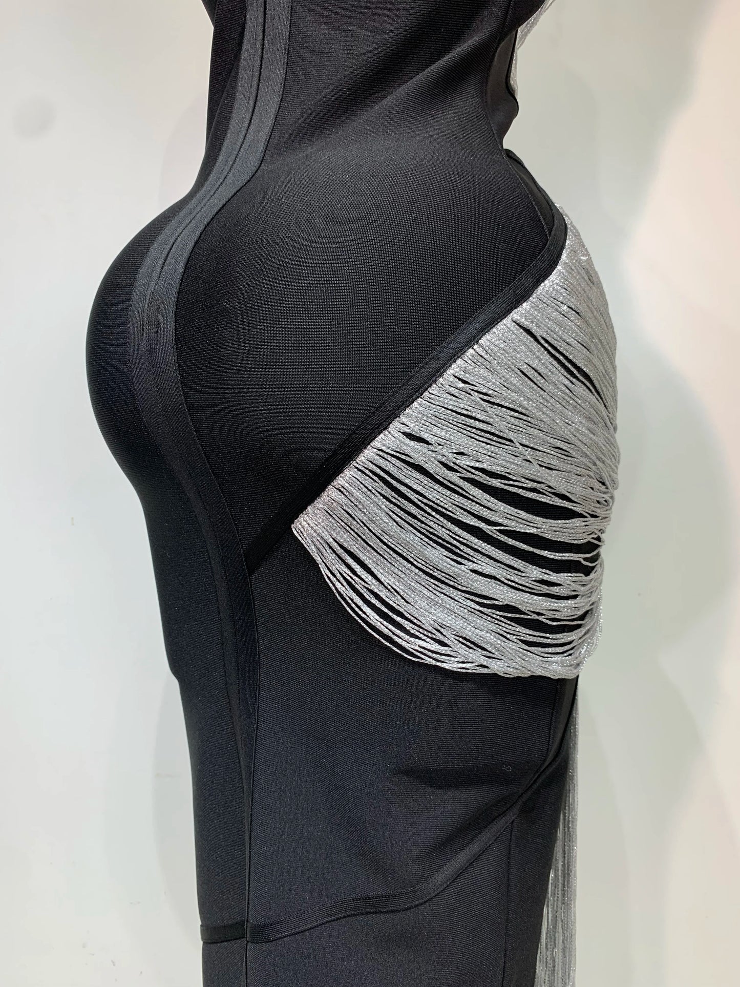 Women Sexy Slanted Collar Silver Tassel Bandage Dress Women Black Sleeveless Bodycon Dresses Evening Party Club Birthday Gowns