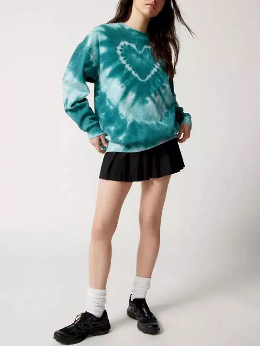 Women's Spring and Autumn Loose Heart Tie Dye Round Neck Sweatshirt Long Sleeve Heart Tie Dye Printed Round Neck Sweatshirt