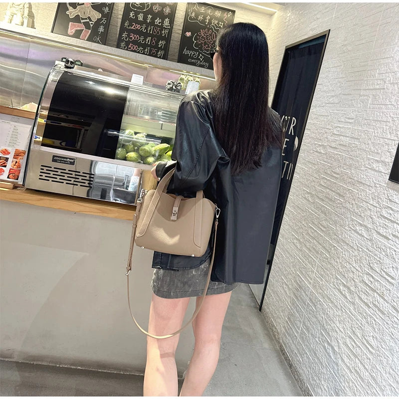 Brand Genuine Leather Basket Bag Women Luxury Fashion Simple Texture Tote Bag New Versatile High-end Shoulder Bag Messenger Bag