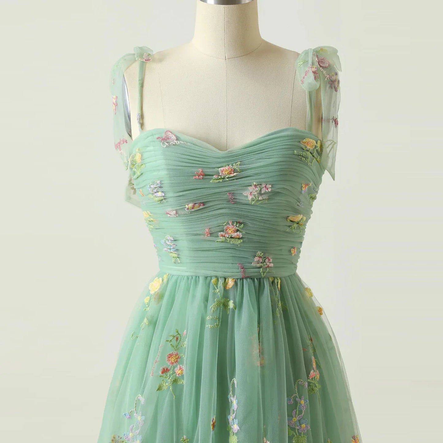 Elegant Sleeveless Square Neck Dress with Lace for Women