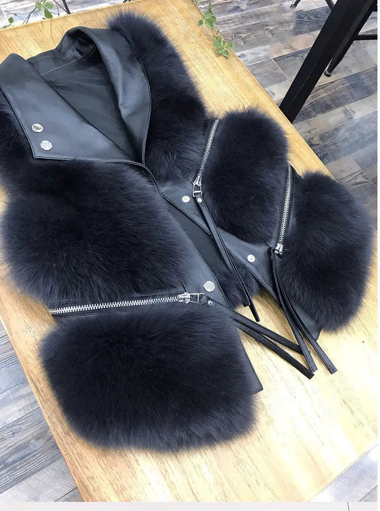 Women's Vest Short Coat Slim Fit Fashionable Young Style, Versatile for Autumn and Winter, 2024 Splicing Imitation Fur Jacket