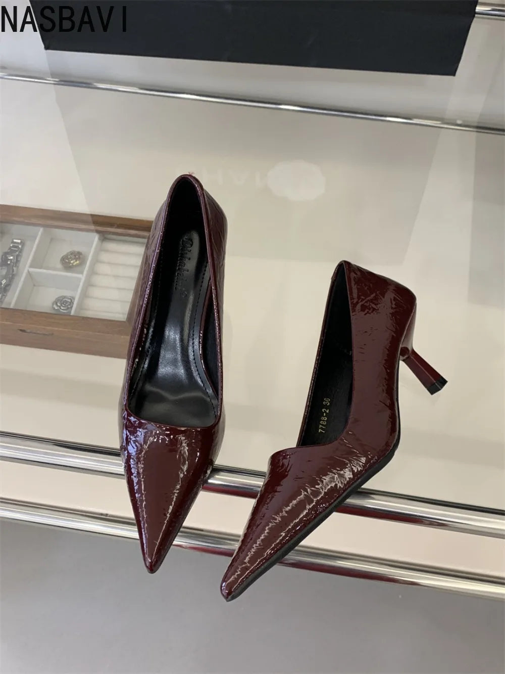 Elegant Slim Pointed Toe Slip On Pumps