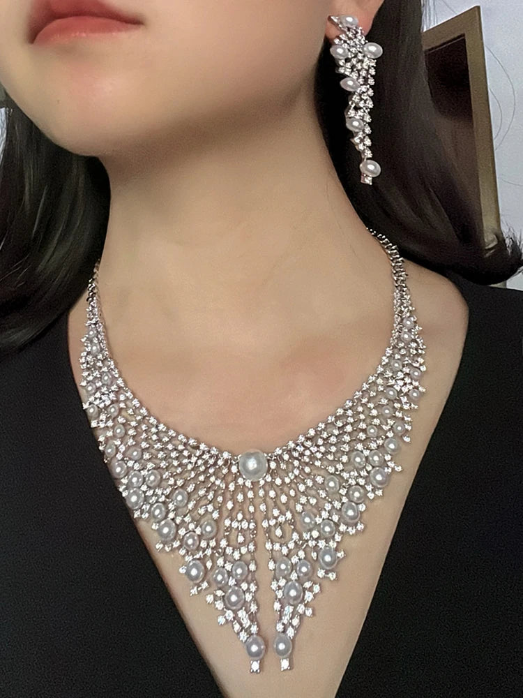 Luxurious Crystal Pearl Bridal Necklace Set for Women