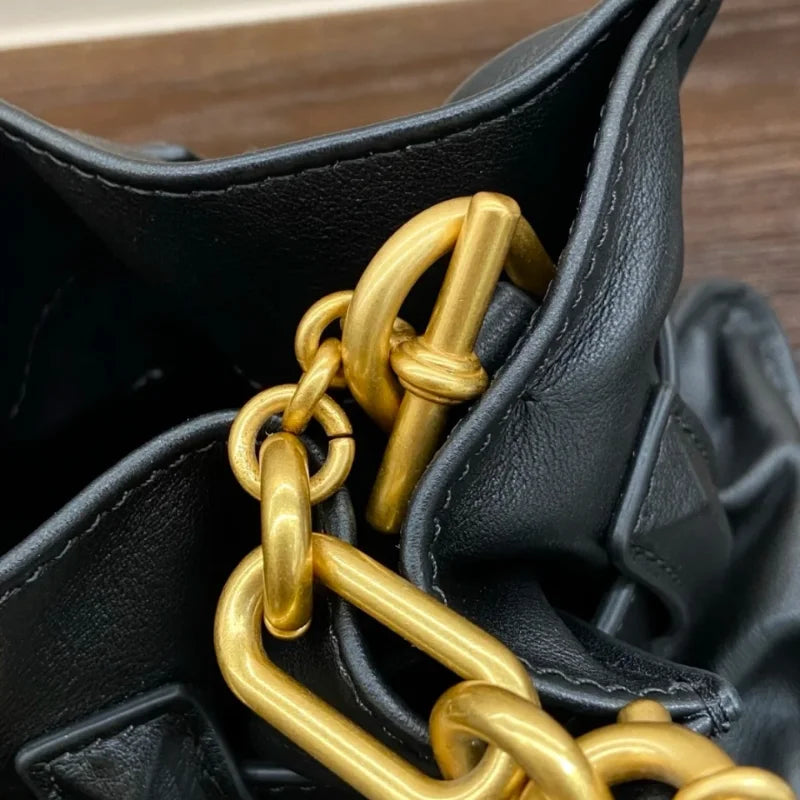 Women's Pleated Motorcycle Bag Trendy Belt Buckle Shoulder Bag Brand Design Fashion Large Capacity Texture Underarm Bag Tote Bag