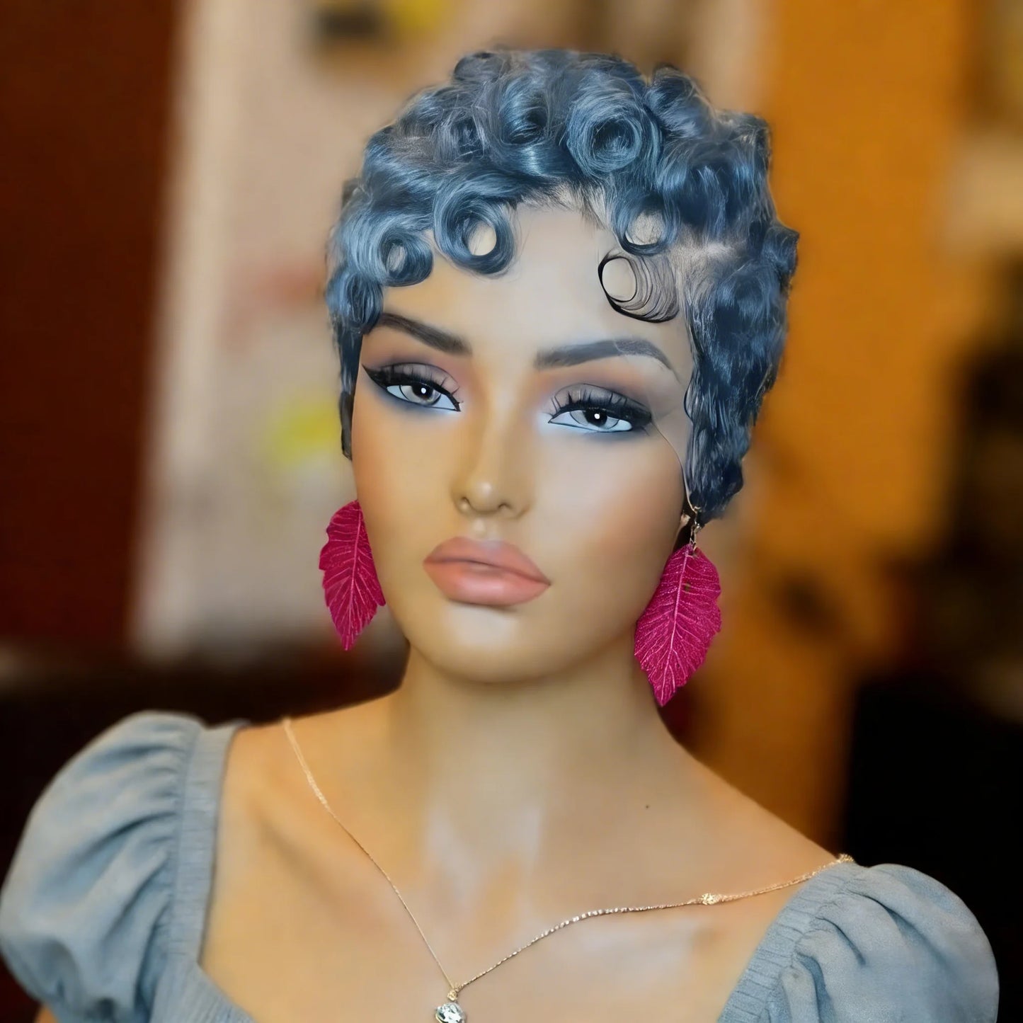Pixie Cut Curly Lace Front Brazilian Human Hair Wigs 13X4 Lace Front Wigs Side Part Short Bob Wigs 180% Density