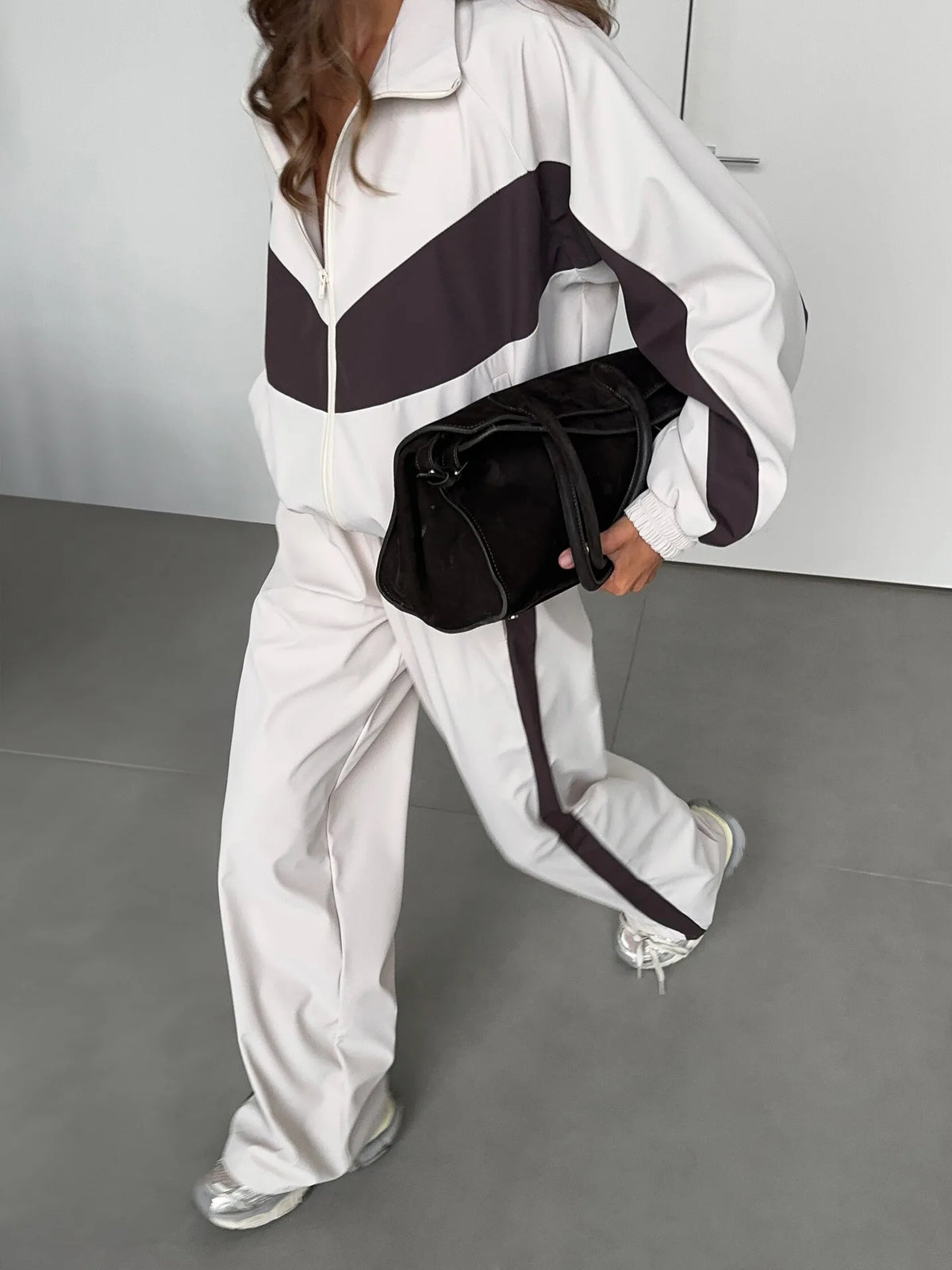 Casual Contrast Color Zipper Tracksuit Set for Women