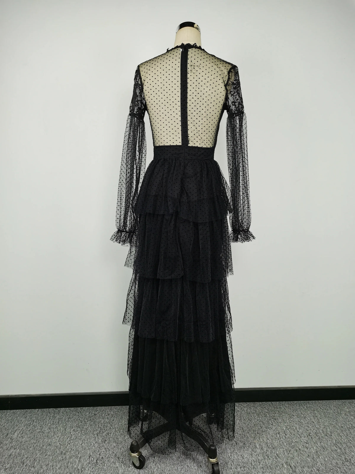 Elegant Lace Puff Sleeve A Line Evening Gown for Women