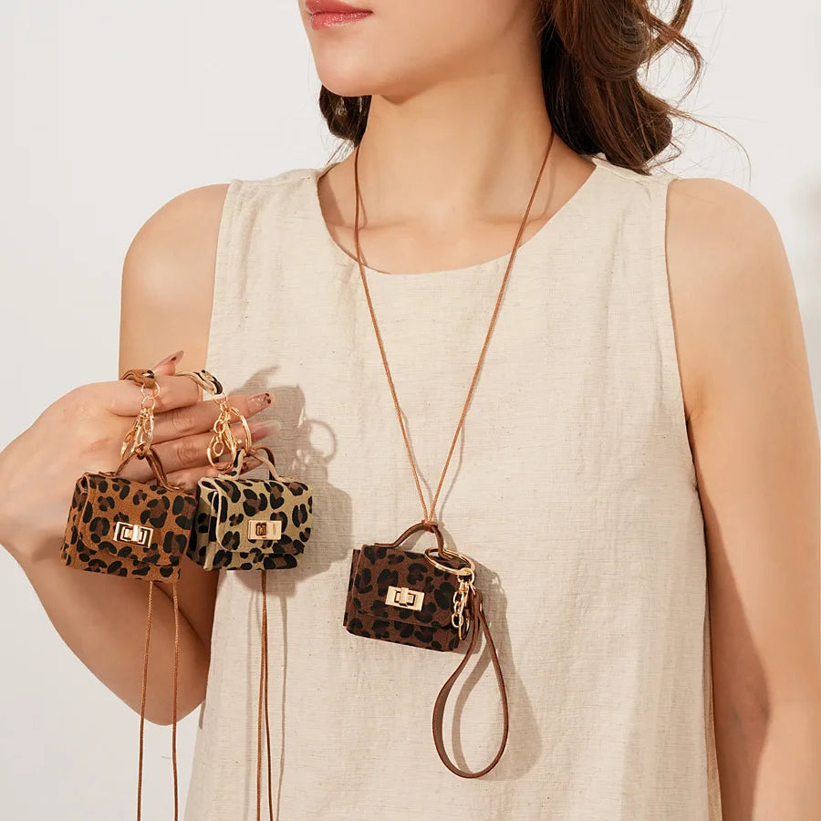 Vintage Leopard Print Pendant Necklace