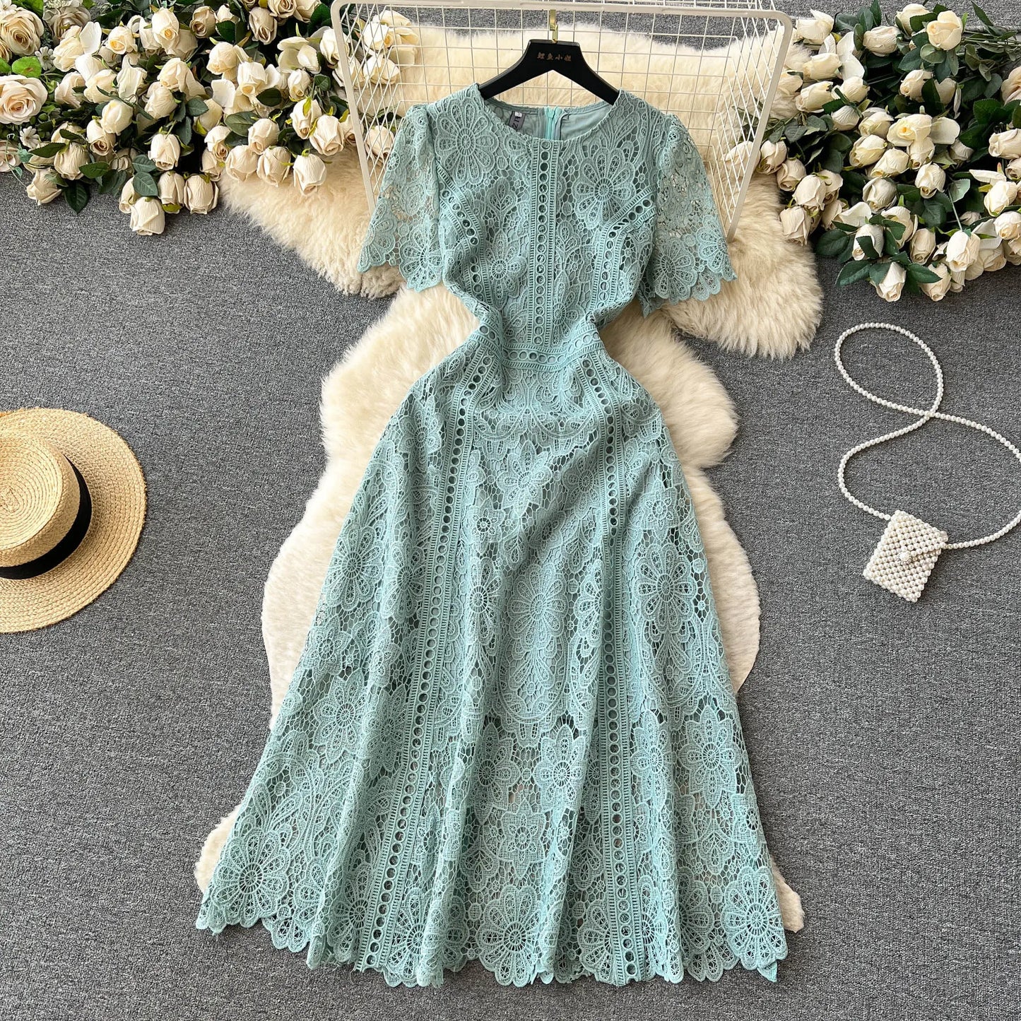 Korean Version Retro High-end Round Neck Lotus Leaf Sleeve Lace Dress for Women's 2026 Summer New Temperament Elegant Long Dress