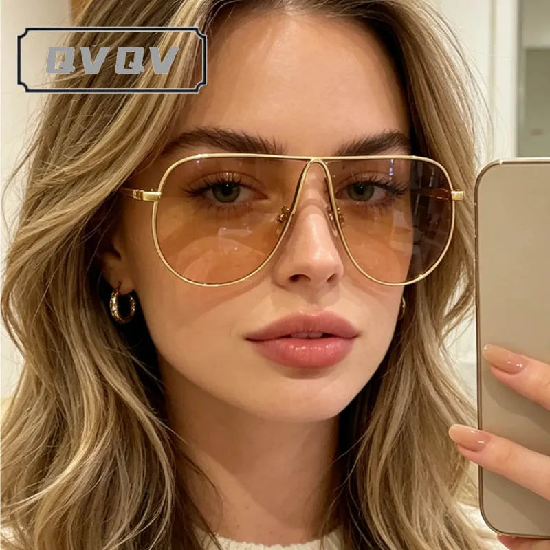 Oversized Gradient Pilot Sunglasses