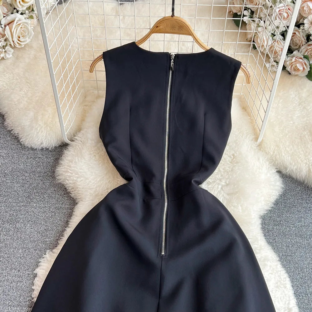 Vintage Sleeveless Round Neck Knee Length Dress for Women