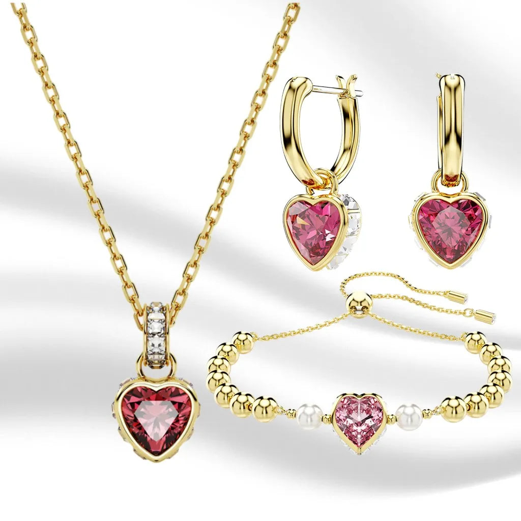 Elegant Gold-Plated Mixed-Cut Crystal Pendant Necklace for Women