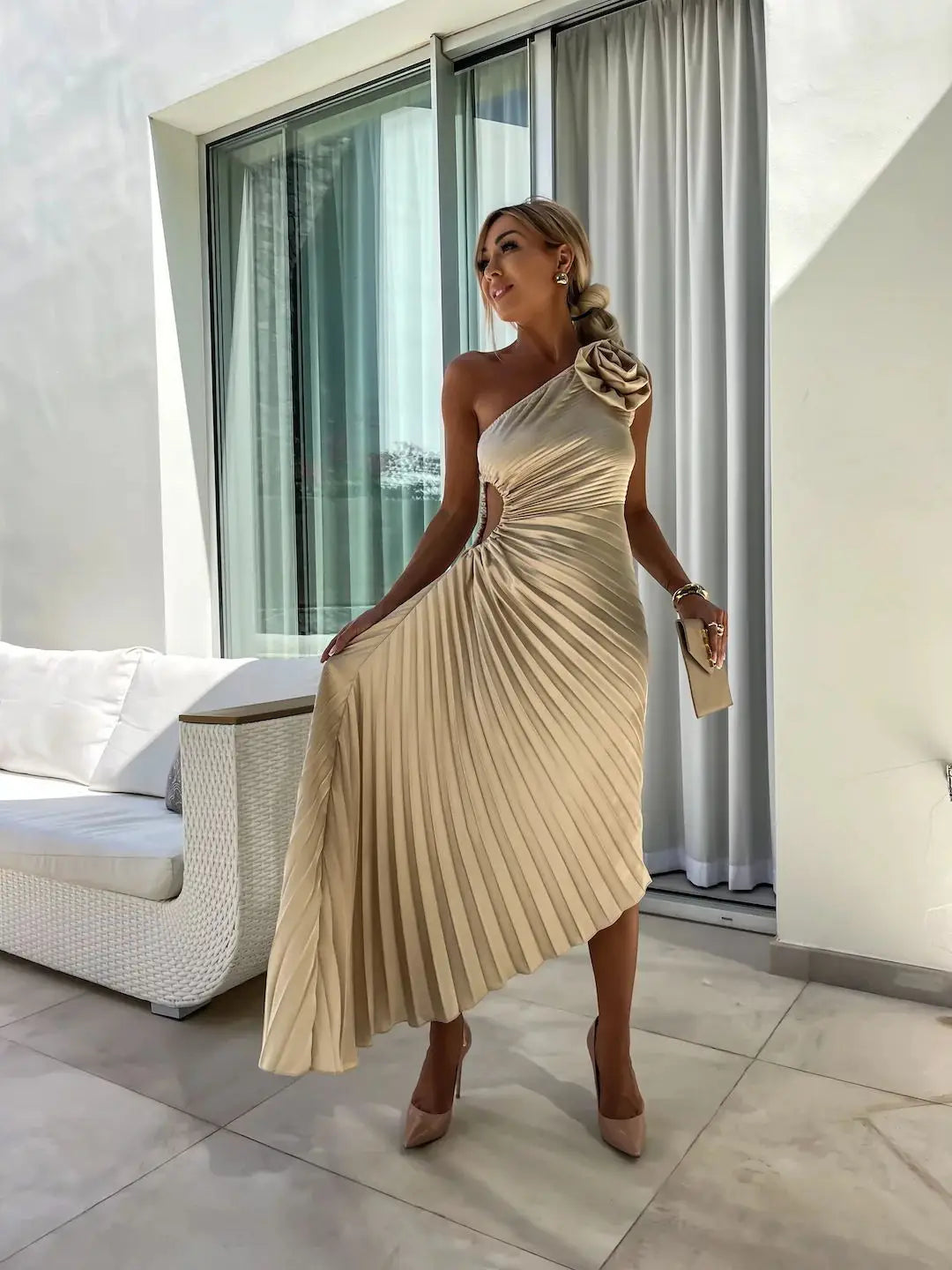 One Shoulder Flower Decor Pleated Elegant Dress for Women