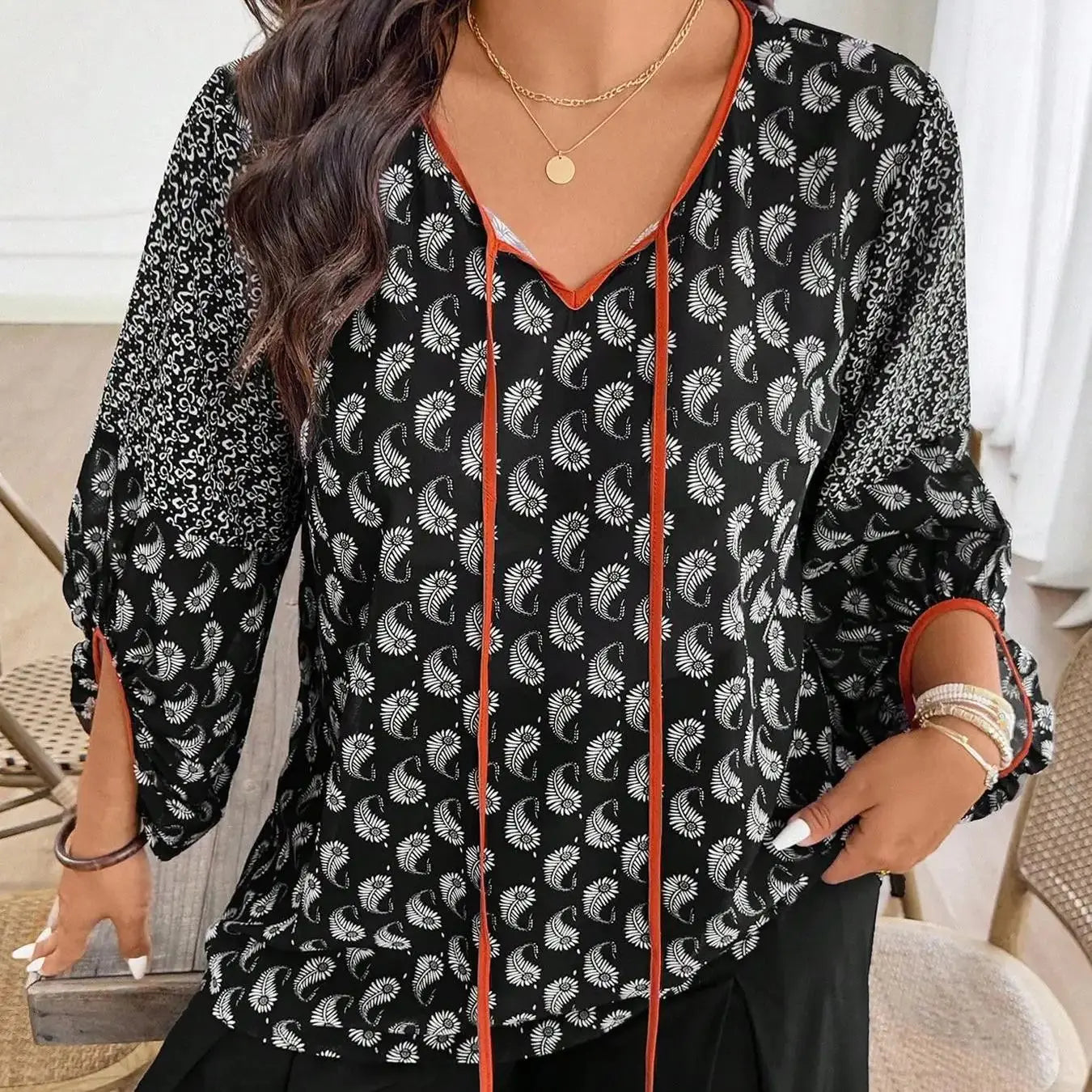 【Plus Size】 Paisley Print Tie Neck Blouse, Casual 3/4 Sleeve Top for Daily Wear, Women's Clothing for All Seasons