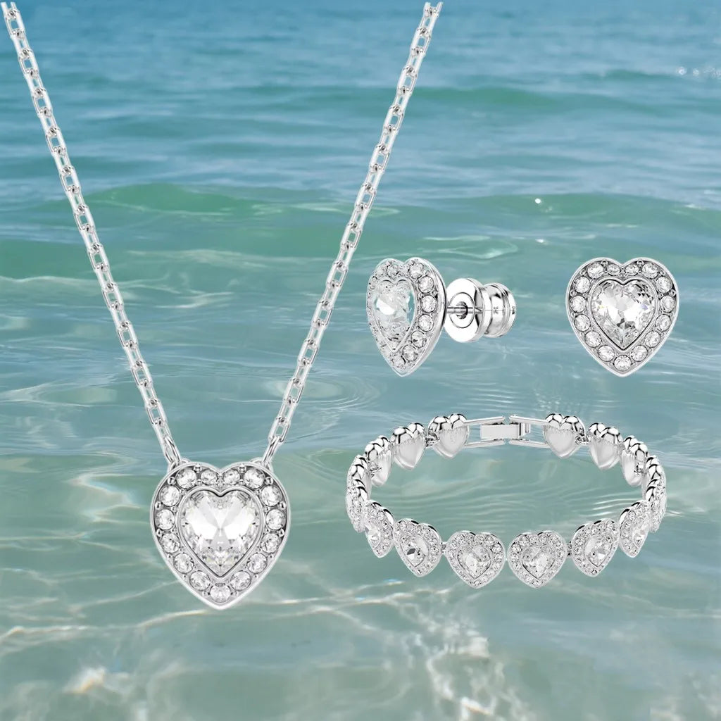 Gold Plated Sparkling Zirconia Crystal Pendant for Women
