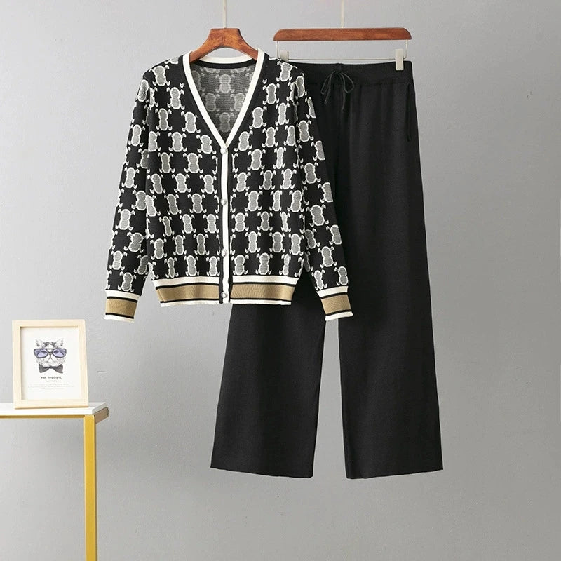 V-Neck Printed Knit Sweater and Pants Set for Women