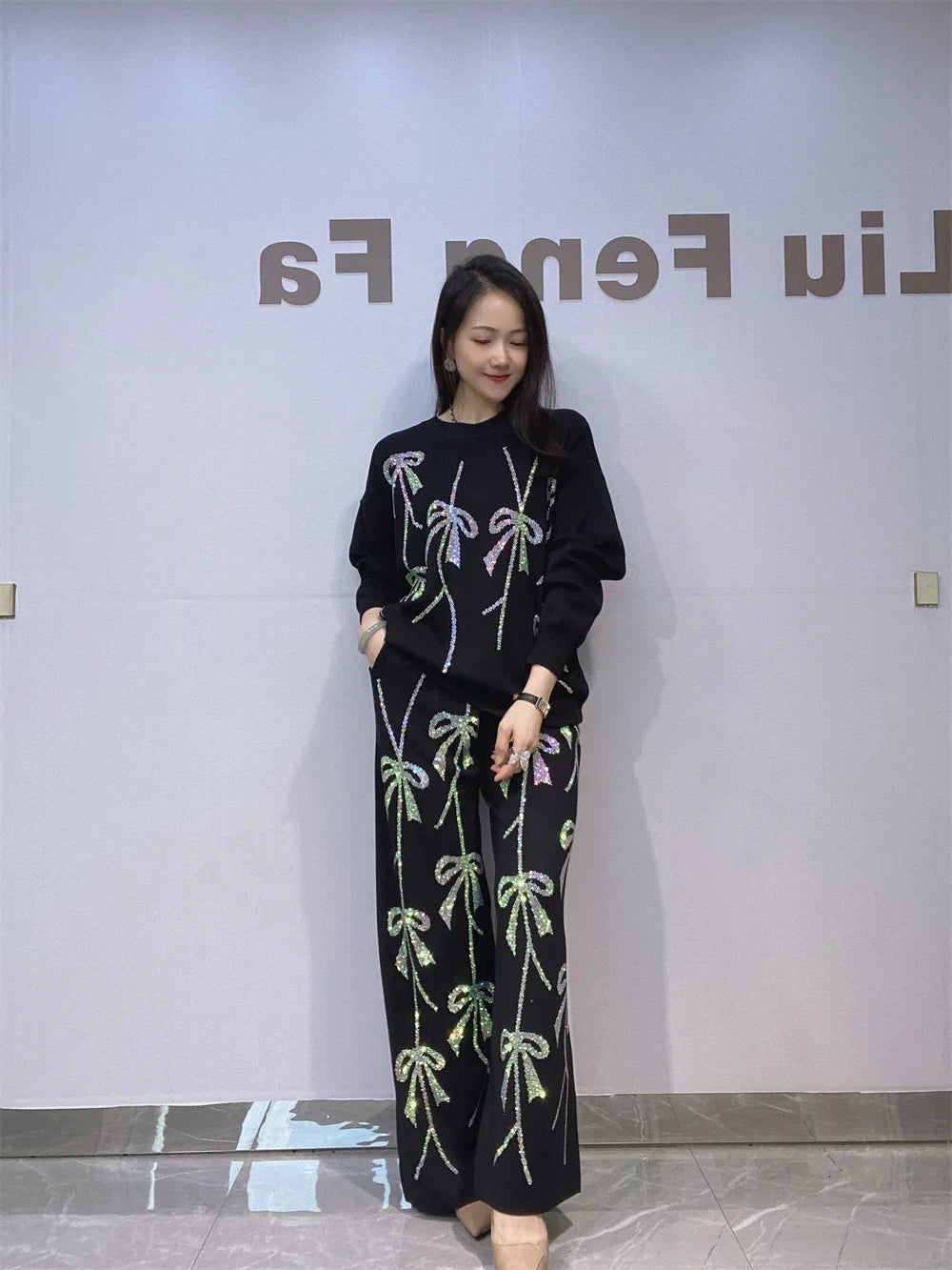 2025 Autumn New Fashion Rhinestone Knitted Two-Piece Set Loose Women's Top Casual Wide-Leg Pants Ladies Long Pants Suit