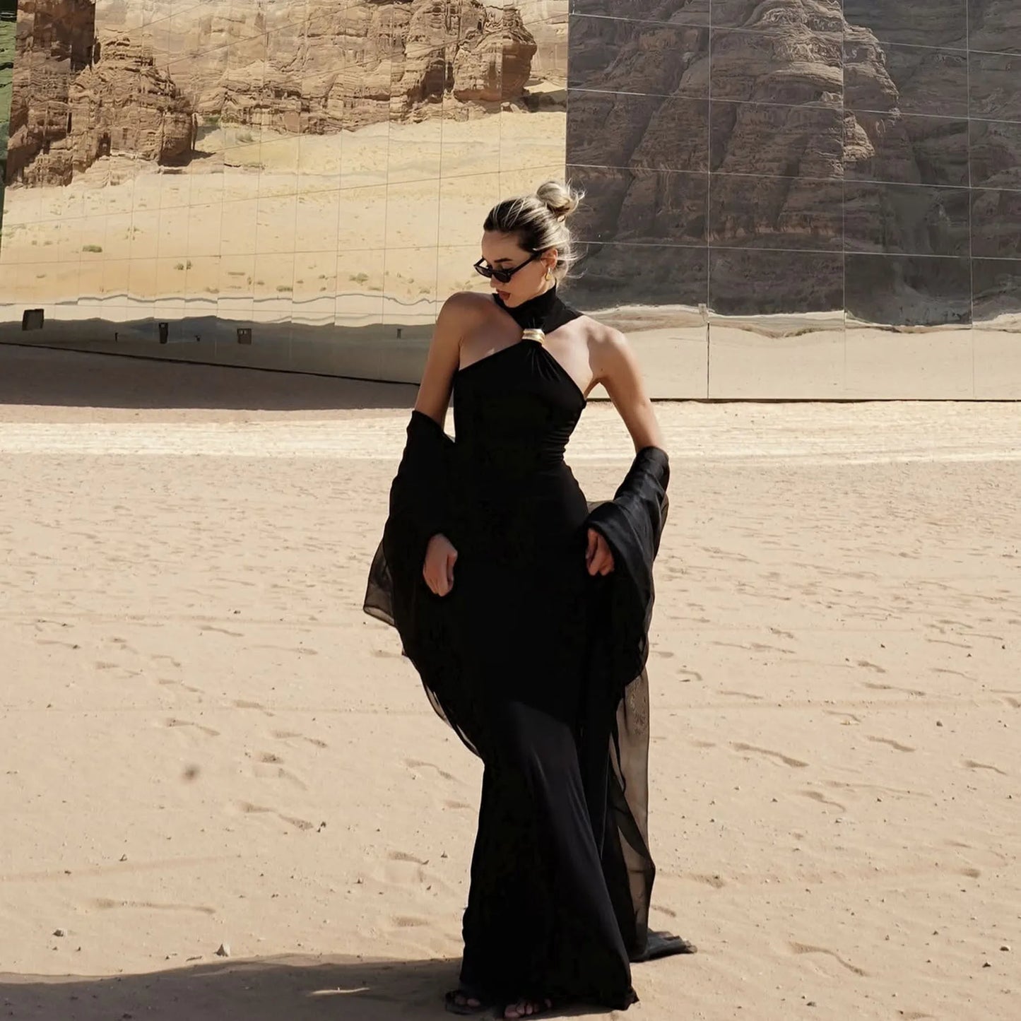 TARUXY Gold Ring Sleeveless Off-shoulder Top Female High Elasticity Fashion Slim Camis Streetwear 2025 New Summer Lady T shirt