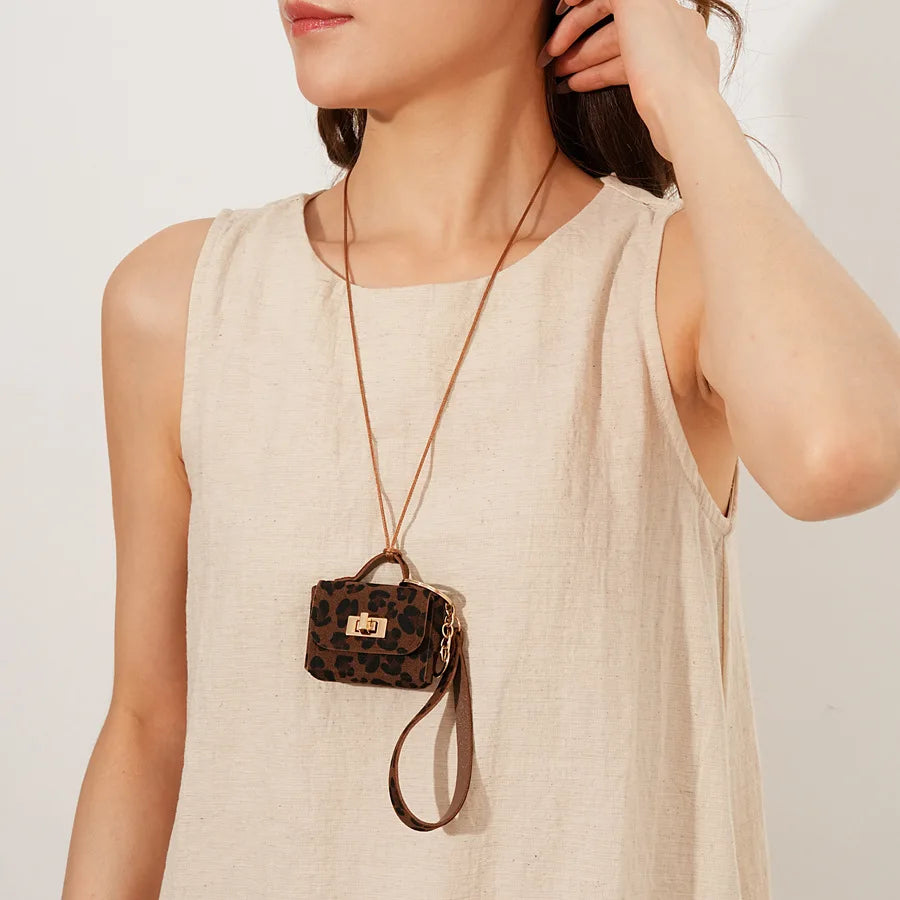 Vintage Leopard Print Pendant Necklace