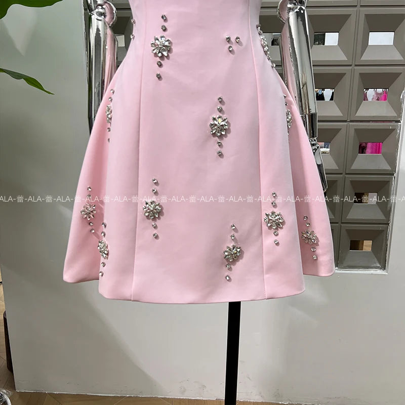 High-end Light Luxury Party Dress 2025 Summer Clothes New Heavy Industry Diamond Square Collar Waist Halter Bow Short Dress