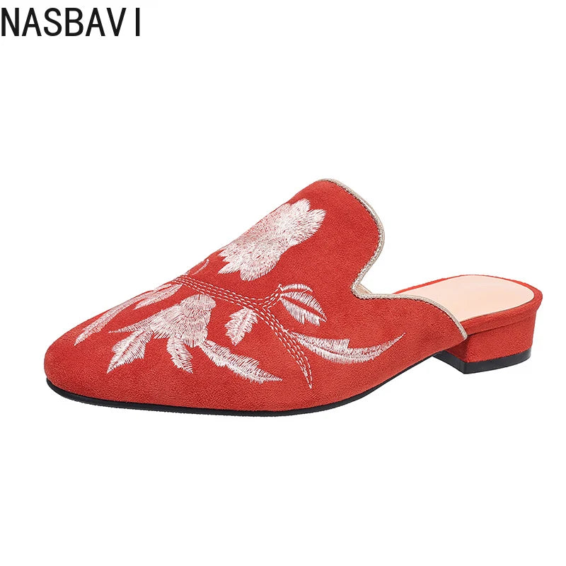Chic Floral Velvet Embroidered Mules