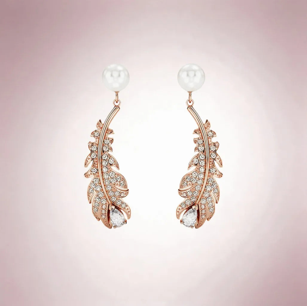 Elegant Dazzling Teardrop Crystal Jewelry Set for Women