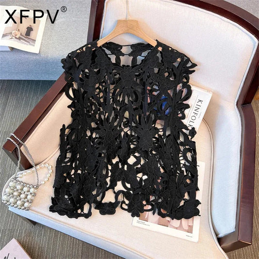 XFPV Solid Color Summer Sunscreen Tops For Women Round Neck Sleeves Hollow Out Design Clothing Female New Fashion 22D1493