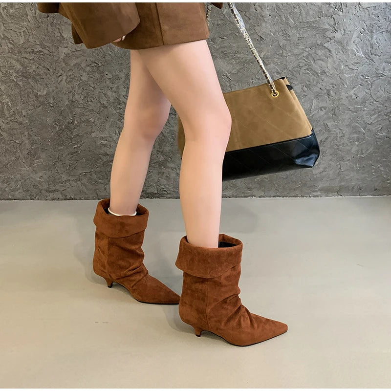 Women's Frosted Low-heeled Boots Fashion Retro Brand Short Boots Pointed Stiletto Boots Pleated Ankle Boot Folded Hem Short Boot