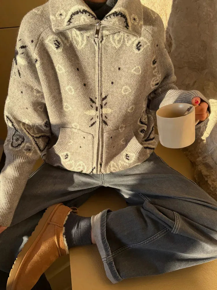 Vintage Jacquard Stand Collar Zipper Front Pocket Cardigan For Women
