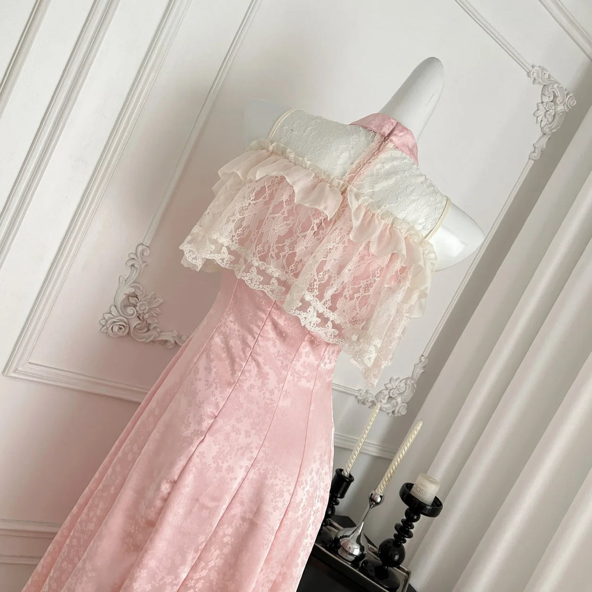 Off-Shoulder Lace Bow Dress