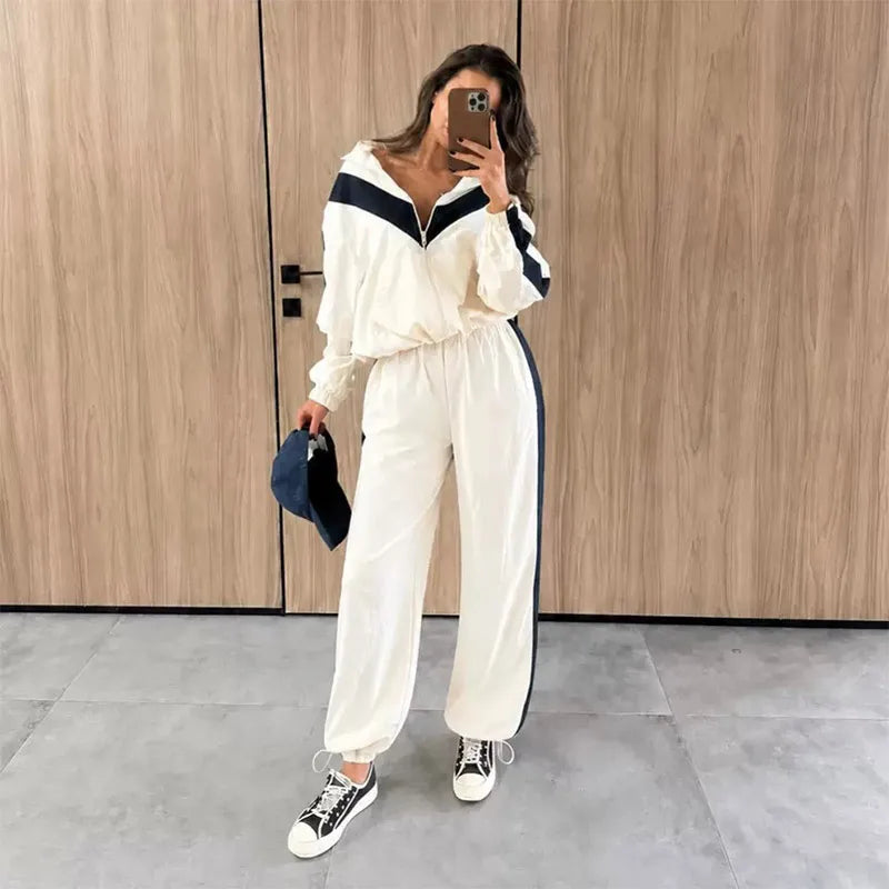 Color Block Zip Jacket and Shorts Tracksuit for Women