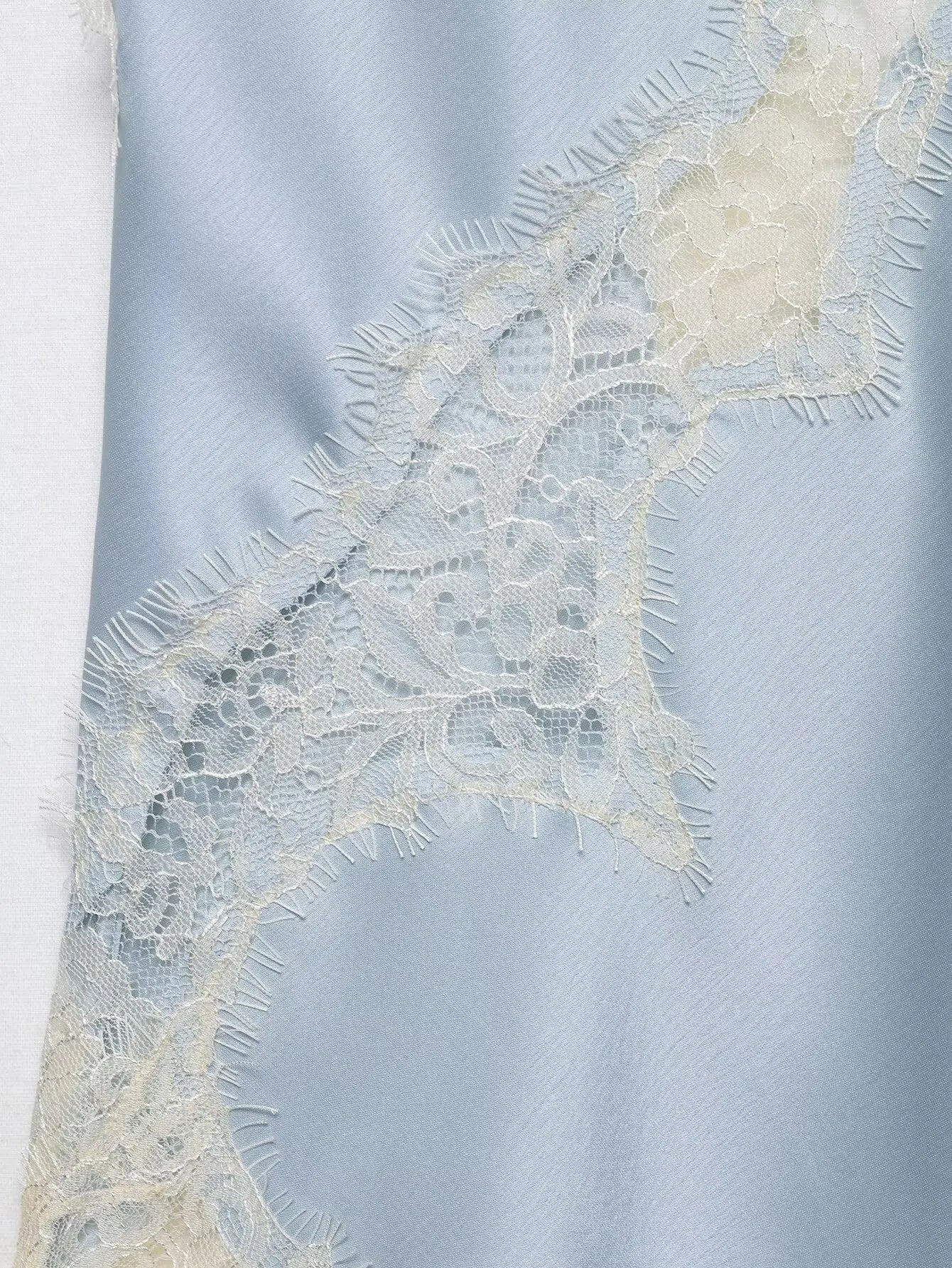 Elegant Lace Backless Asymmetrical Sleeveless Camisole for Women