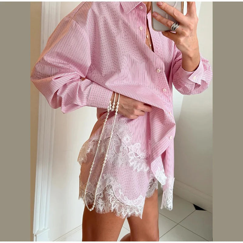 Casual Loose Fit Lace Patchwork Shorts Outfit For Women