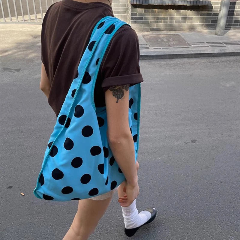 Summer Polka Dot Shoulder Bag Large Capacity Versatile Tote Bag Underarm Bag New Brand Women's Commuter Handbag Messenger Bag