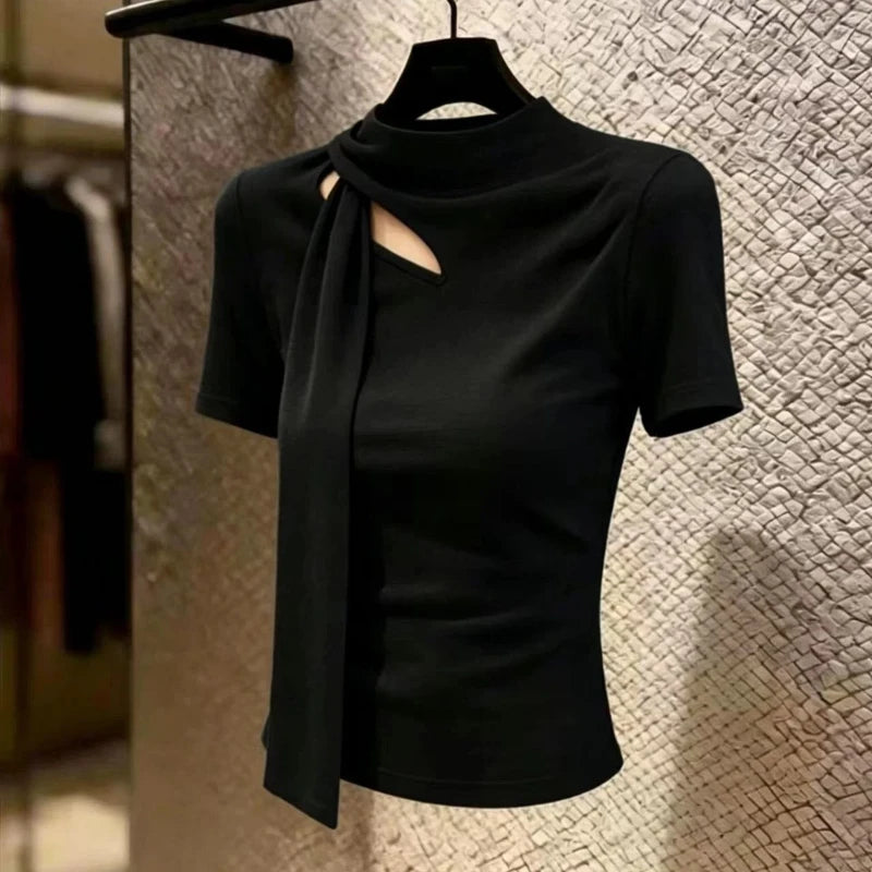 Elegant Hollow Out Slim Fit Short Sleeve Tee For Women