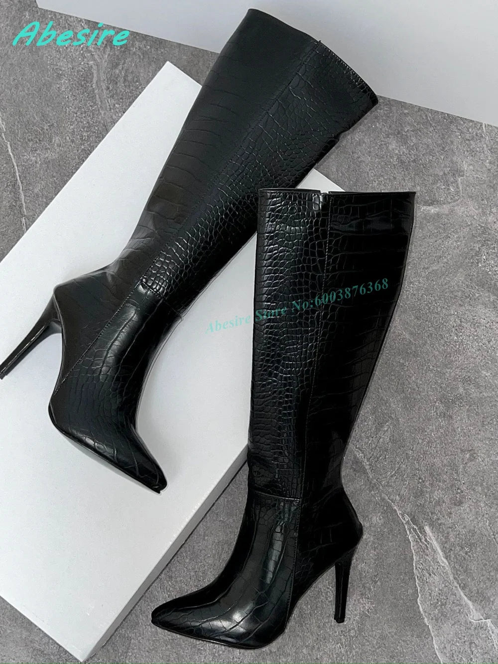 Burgundy Crocodile Pattern Knee High Boots Pointed Toe Stiletto Heel Side-Zipper Women's Boots Retro Sexy Daily Party Shoes