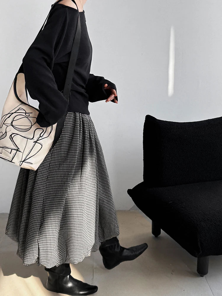 Black Pleated Asymmetrical Collar Sweatshirt for Women