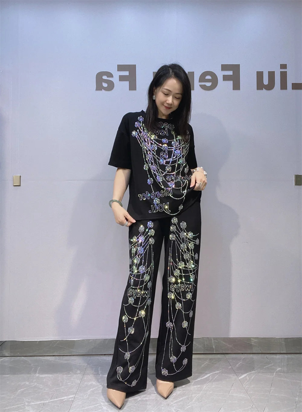 Elegant Lady Summer Two-piece Set Luxury Space Cotton Hot Diamonds Loose Short Sleeve T-shirt Top + Elastic Waist Wide Leg Pants