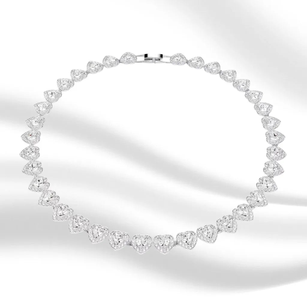 Elegant Gold-Plated Mixed-Cut Crystal Pendant Necklace for Women