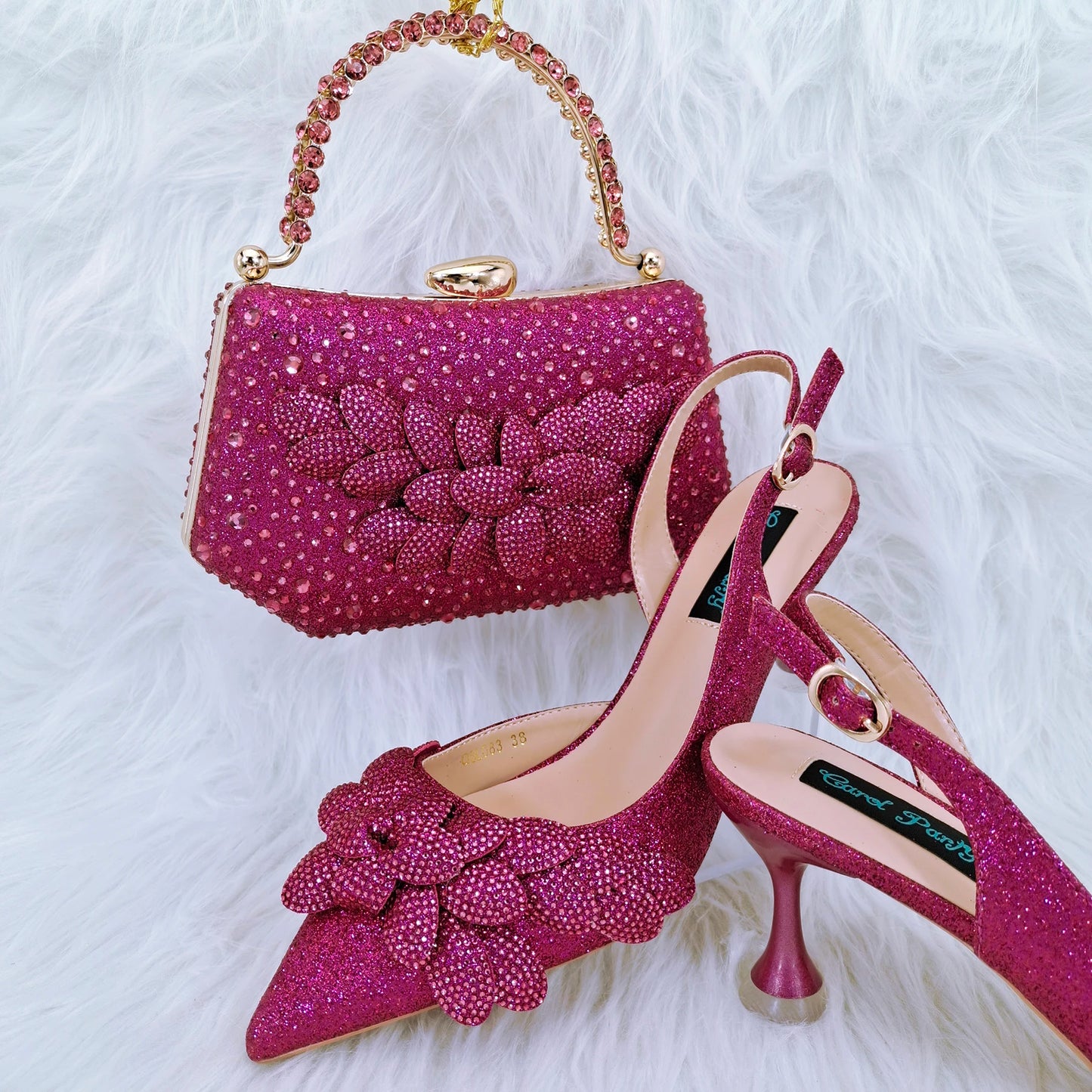 Italian Design Silver Glitter Fabric Fashionable And Exquisite Shoes And Bag Comfortable To Wear Shallow Pointy Toe Stiletto