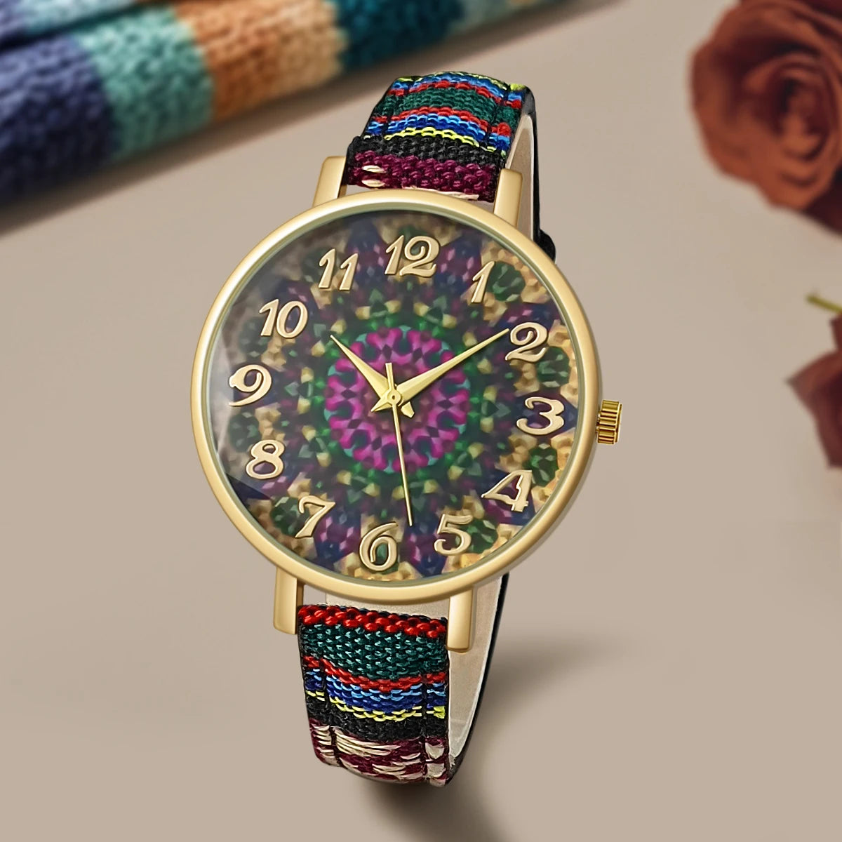 Classic Round Quartz Leather Strap Watch