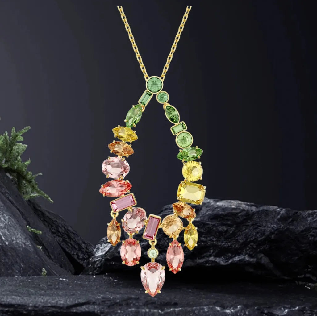 Elegant Silver Crystal Necklace and Earring Set for Women