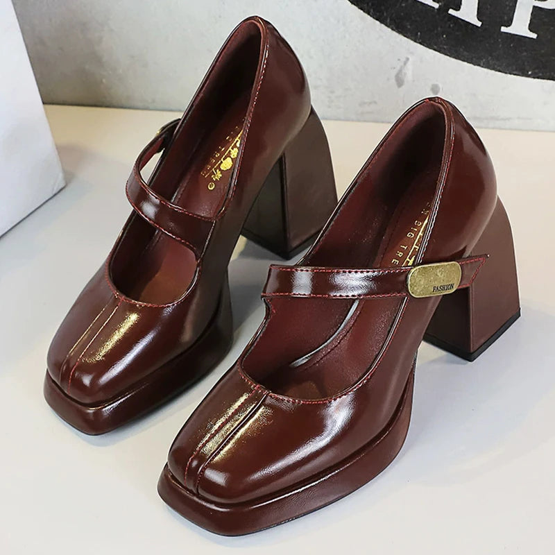 Retro Chunky Metal Buckle Platform Pumps for Women