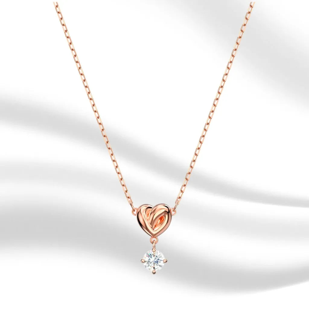 Elegant Gold-Plated Mixed-Cut Crystal Pendant Necklace for Women