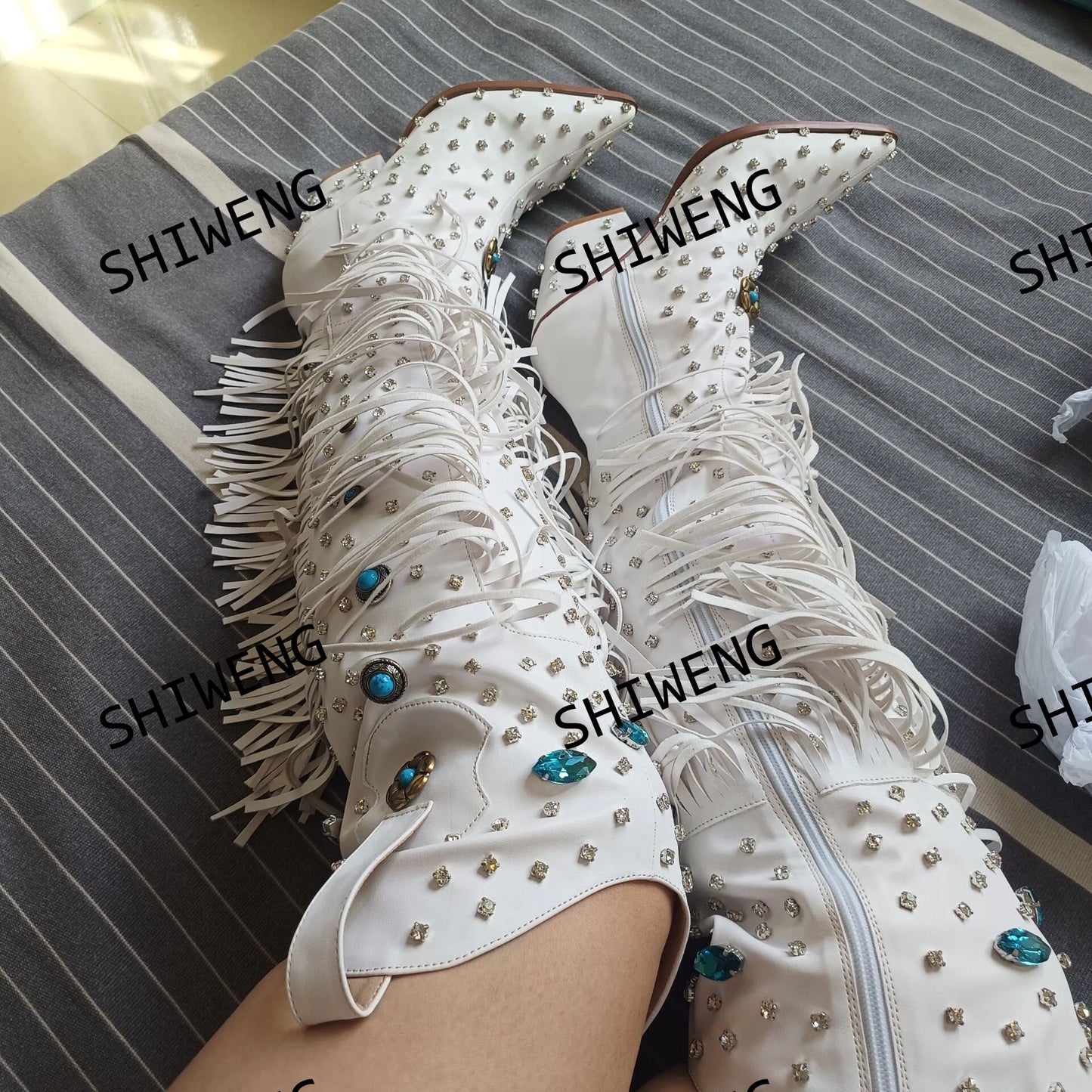 2025 Diamond Fringes Western Boots Women Sparkly Block High Heels Crystal Trim Shoes Ladies Winter Pointed Toe Knee High Boots