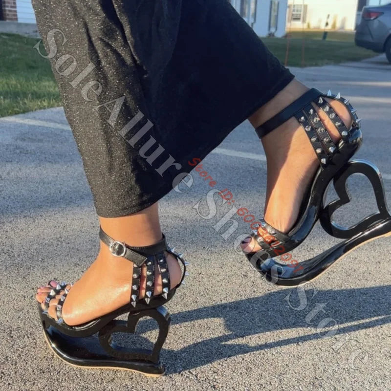 Glossy Patent Leather Spiked Heart Cage Wedge Sandals For Women