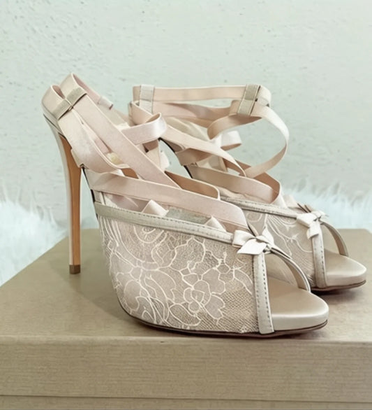 Champagne Lace Peep Toe Sandals