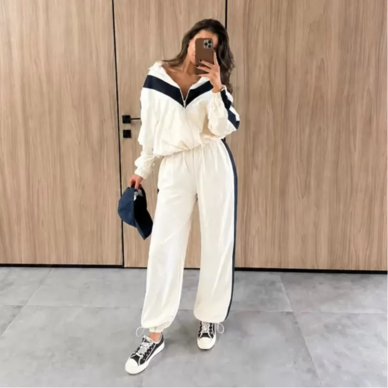 Color Block Zip Jacket and Shorts Tracksuit for Women